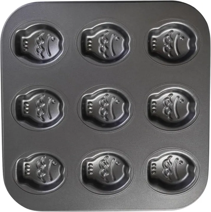 Mini Fish-Shaped 9-Cup Nonstick Baking Pan (Taiyaki Style)